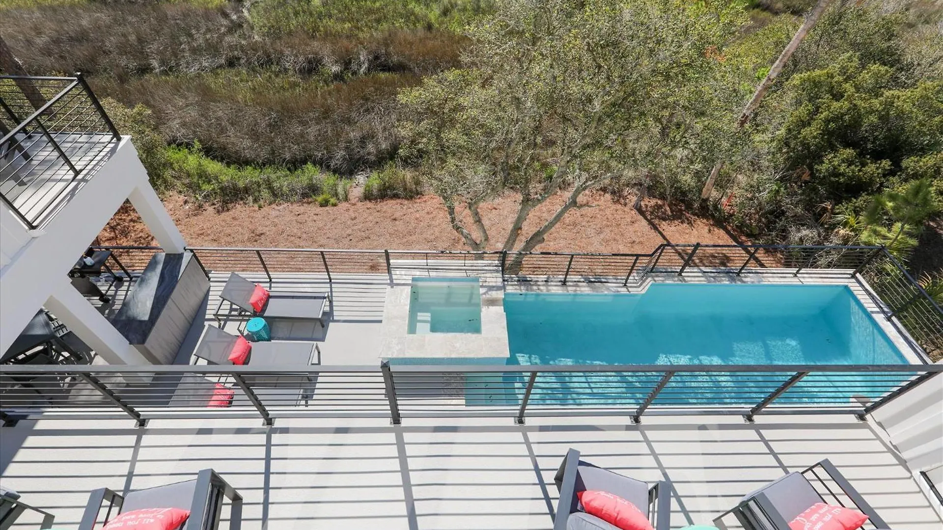 Luxurious 7-Bedroom Retreat At Burkes Beach, Hilton Head Island 0*,